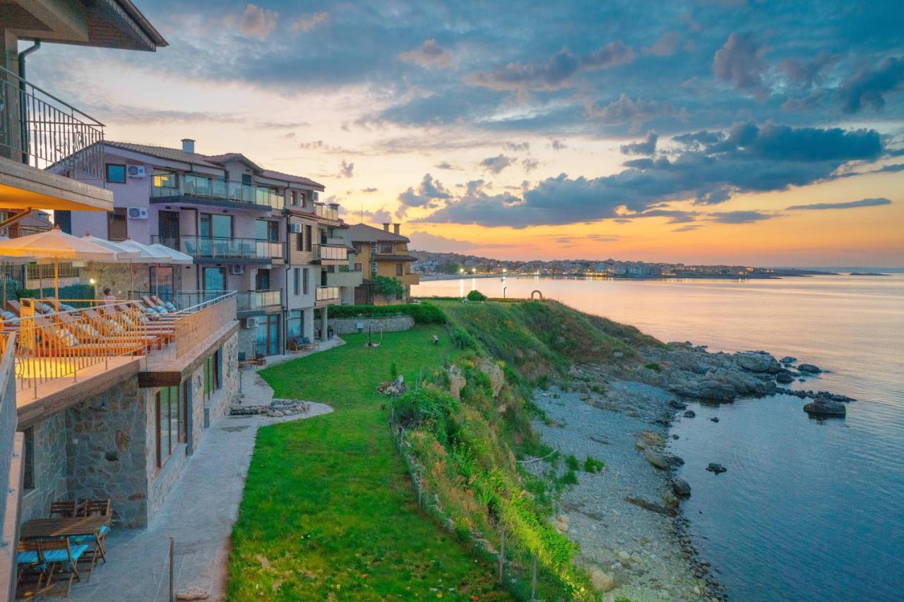 Dolphin Bay Boutique Complex Sozopol Hotel Exterior photo